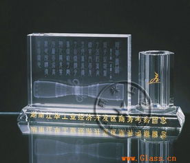 廣州水晶紀念品廠 專業定制辦公用品內雕紀念品與化妝品水晶禮品